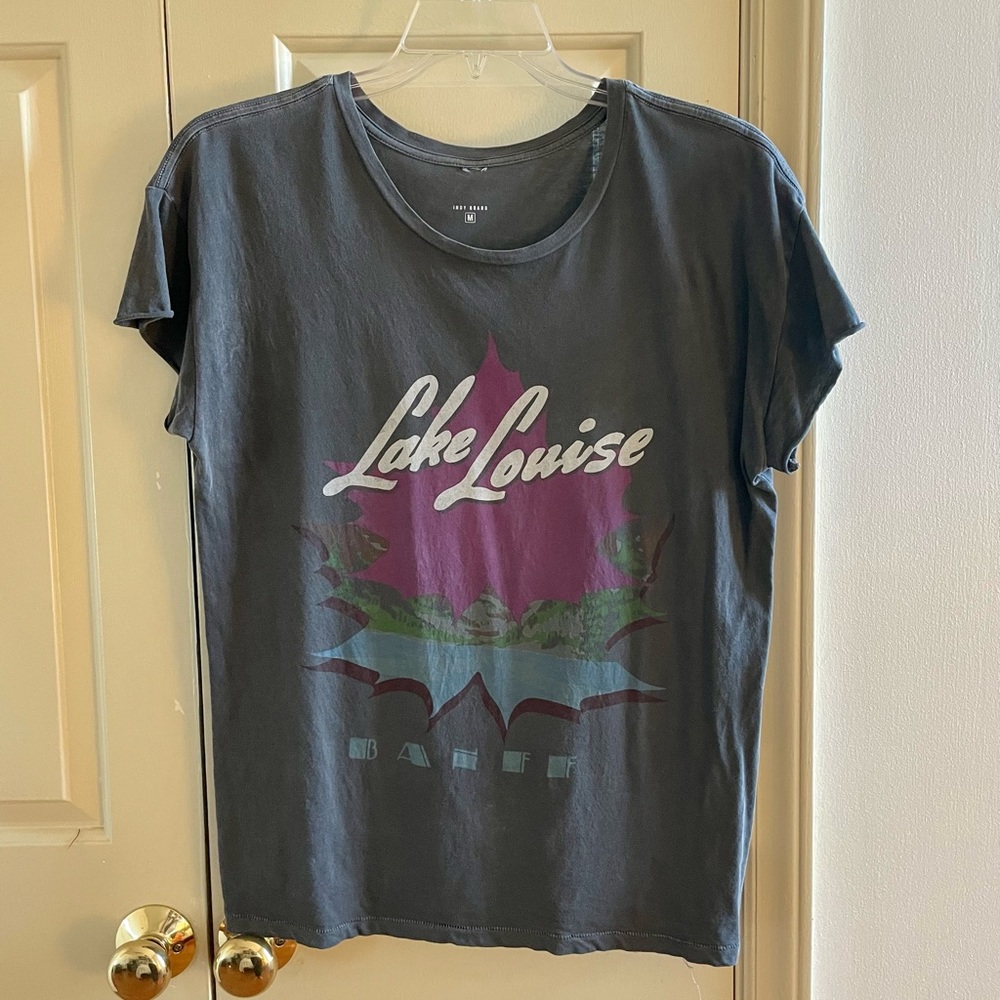 Lake Louise, Banff tee